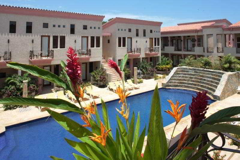 Las Sirenas Hotel And Condos West Bay Exterior photo